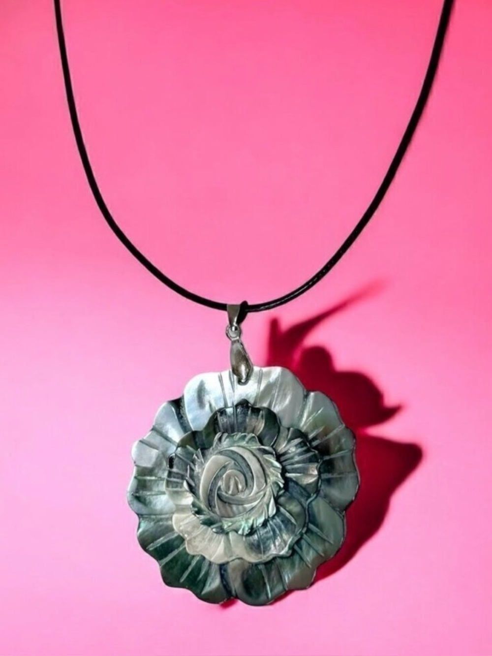 NWT Statement Seashell Flower Pendant Necklace Black Cord Hand Crafted